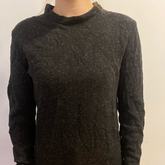 Black Gap Wool Sweater - Picture 2 of 3
